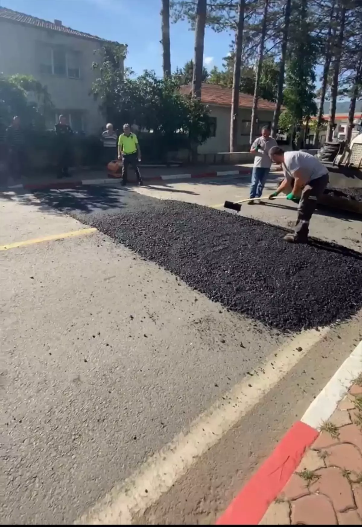 Demirköy’de Üretici Kadınlar Yöresel Lezzetler Üretip Satışa Sunuyor