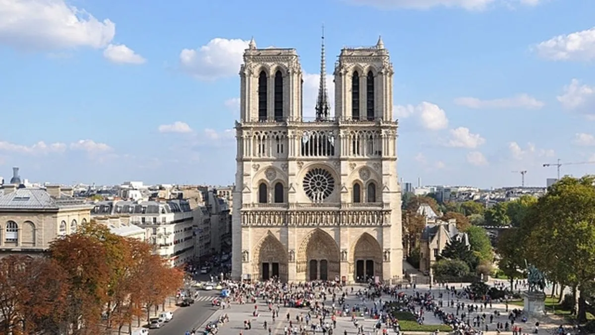 Paris’in sembolünün açılış tarihi belli oldu: Yangında ağır hasar almıştı