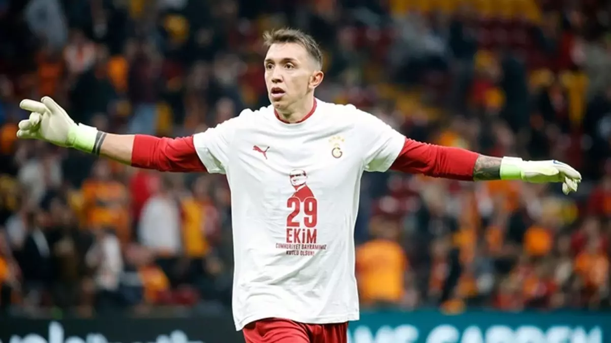 Listede tam 21 kaleci var! Galatasaray’da Muslera’nın yerine kim gelecek?