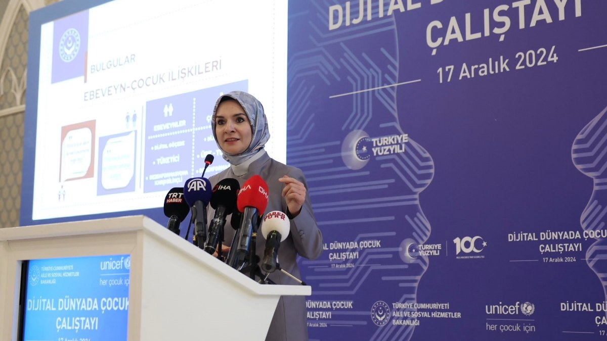 Bakan Göktaş: Sosyal medyayı düzenleyen bir mevzuat hazırlığı içerisindeyiz