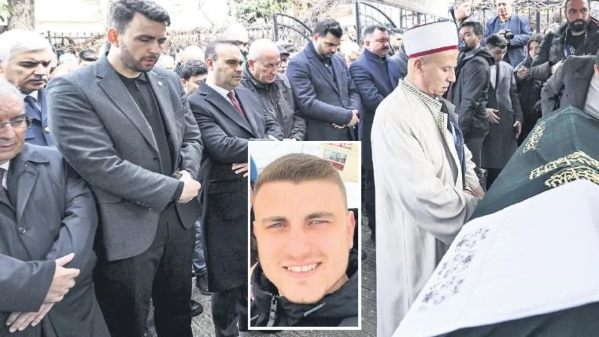 Patlama kurbanları uğurlandı